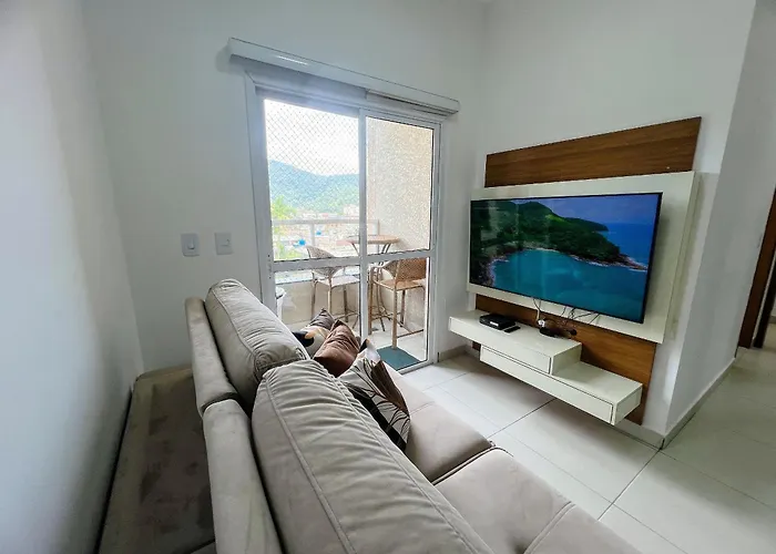 Apto 2 Qts C/ Ar, Smartv, WiFi a 5 Min da Praia G